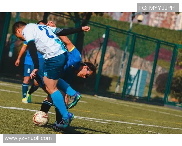 足球高清剪辑带你领略精彩瞬间尽享比赛激情与技术之美